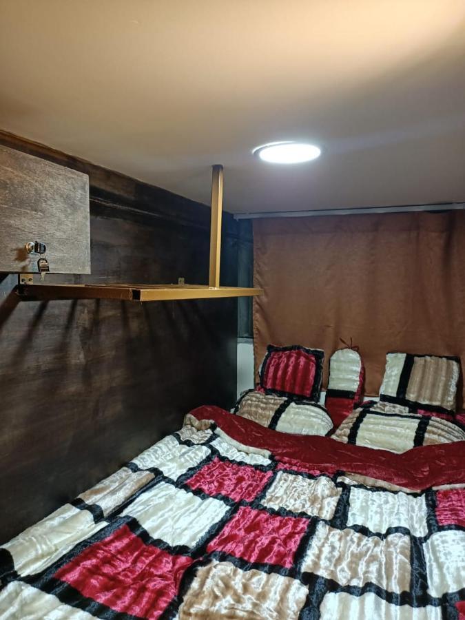 Petra Cabin Dorms Hostel Wadi Musa Exterior photo